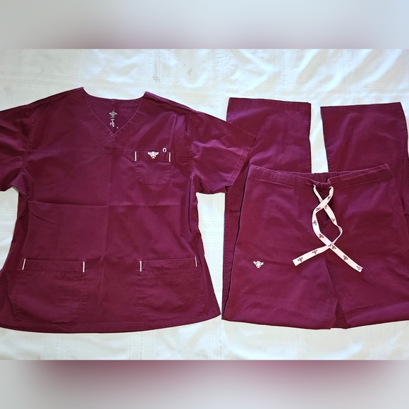 Med Couture Other Med Coutour Scrub Set In Dark Wine Size Large